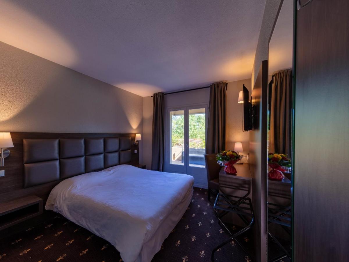 Logis Hotel Noemys Morgon Вілє-Моргон Екстер'єр фото